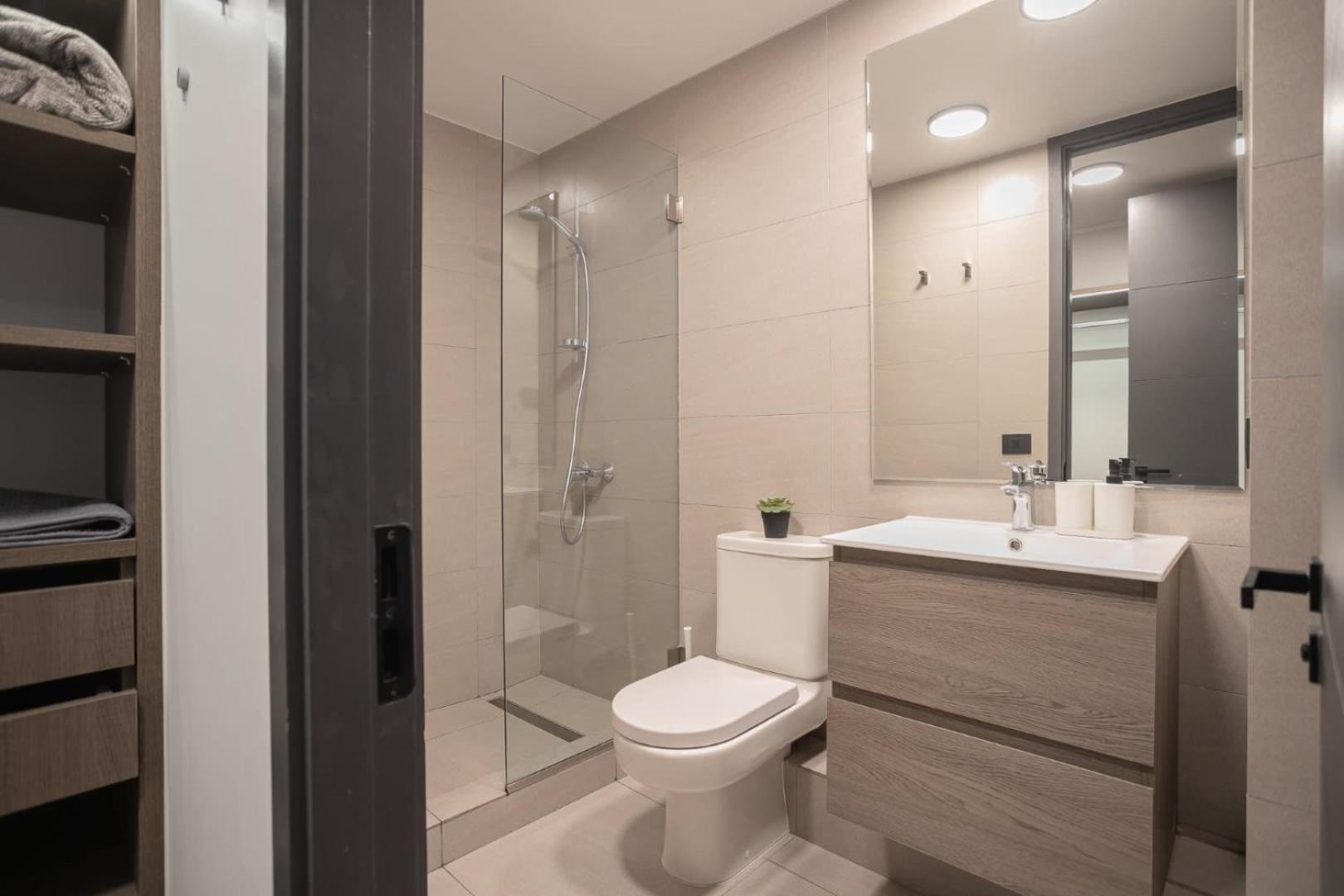 Apartamento Amplio Departamento A Pasos De E Militar *